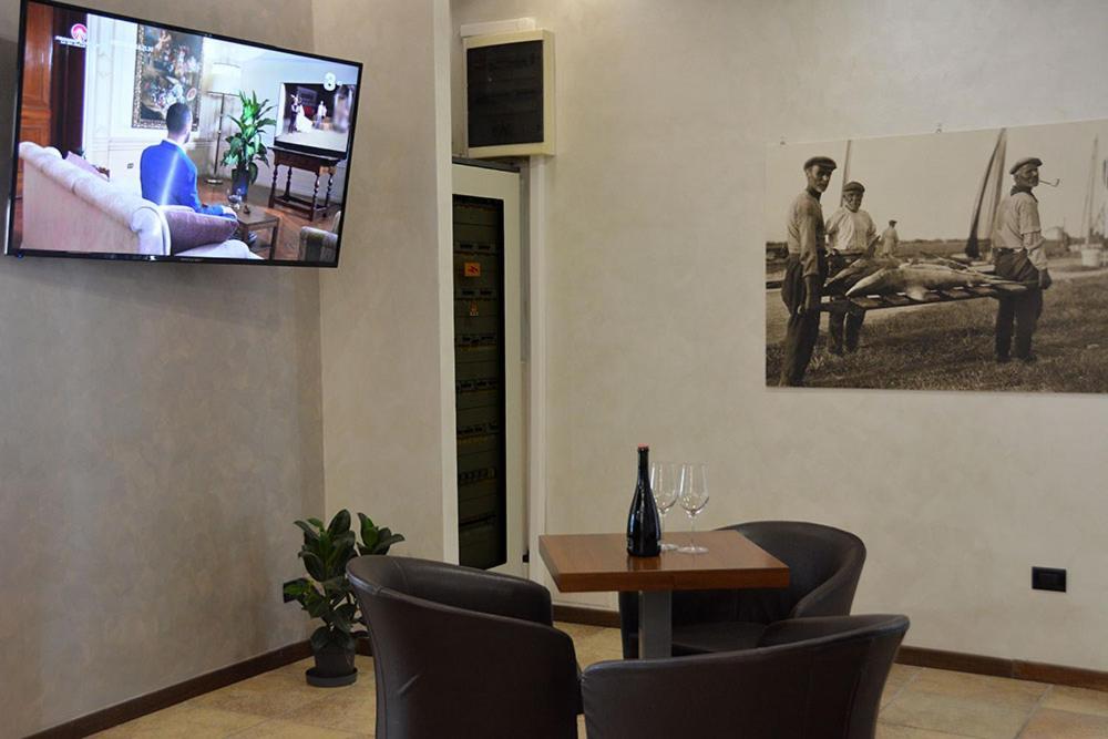 Hotel Bella Romagna Казал Борсети Екстериор снимка